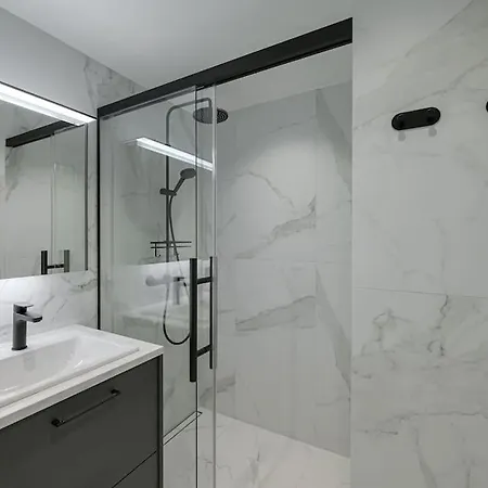 Lägenhet New Near The Airport, Center In Sikupilli