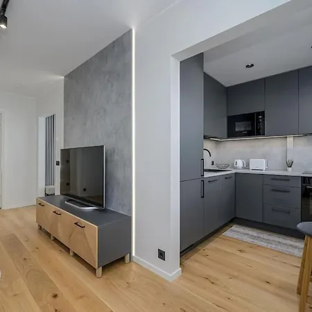 New Near The Airport, Center In Sikupilli Talin