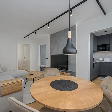 New Near The Airport, Center In Sikupilli דירה *