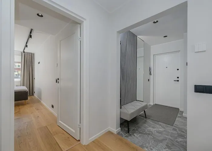 New Near The Airport, Center In Sikupilli * טאלין